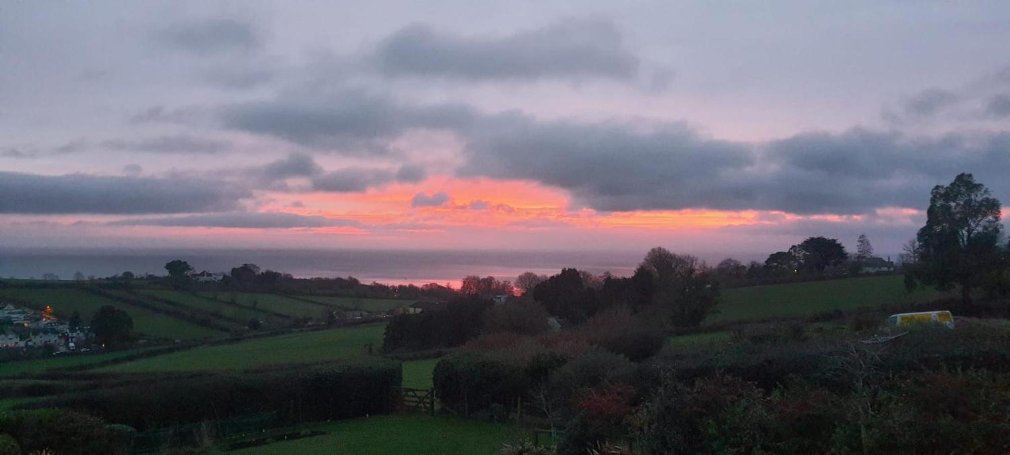 Halekulani Devon Homestay Torquay Εξωτερικό φωτογραφία